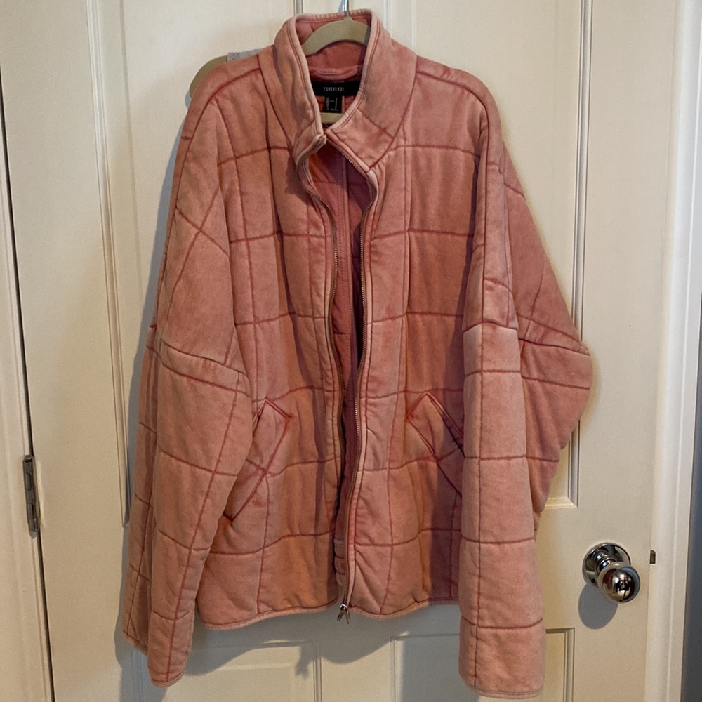 Forever 21 oversized pink quilted jacket S